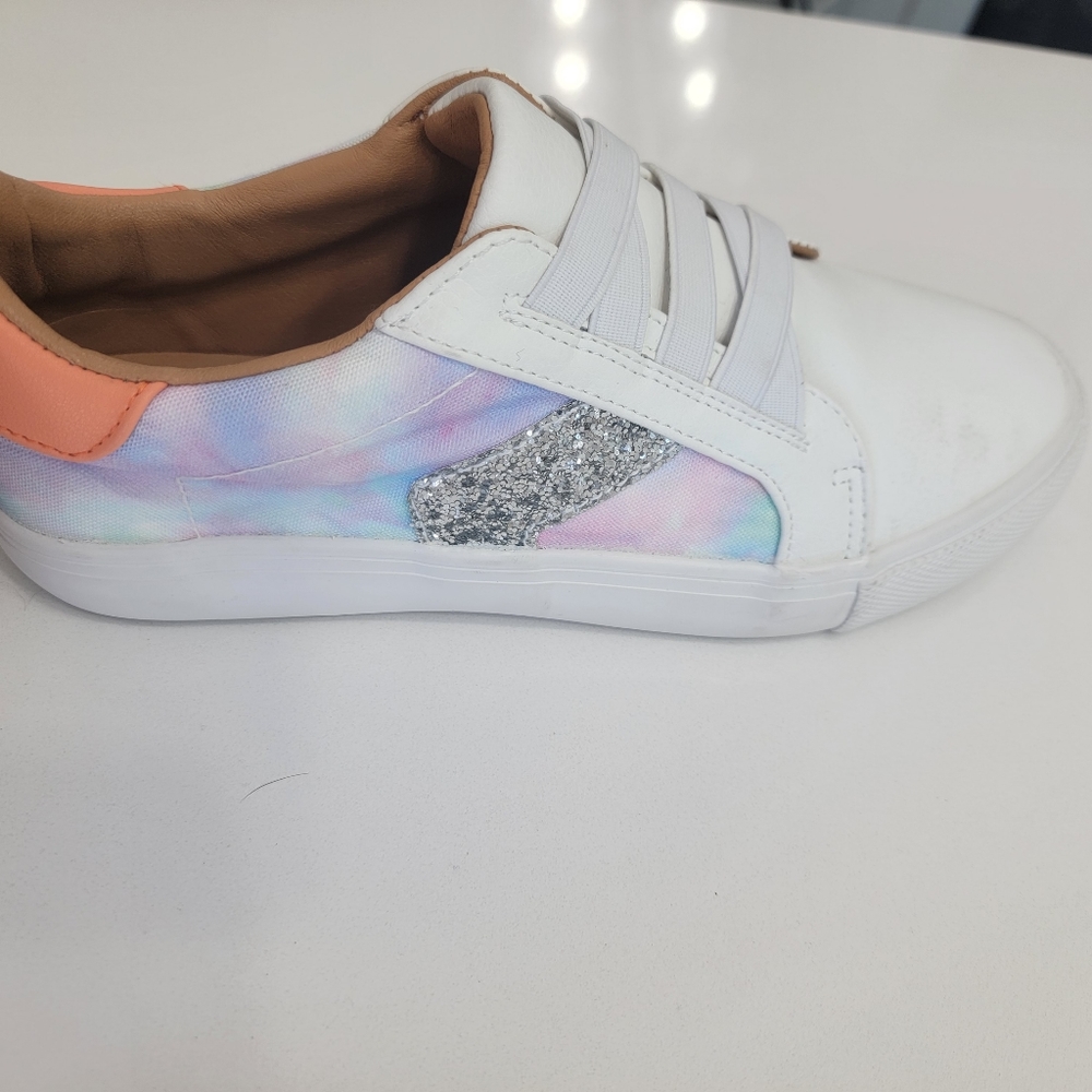 Sparkly tennis